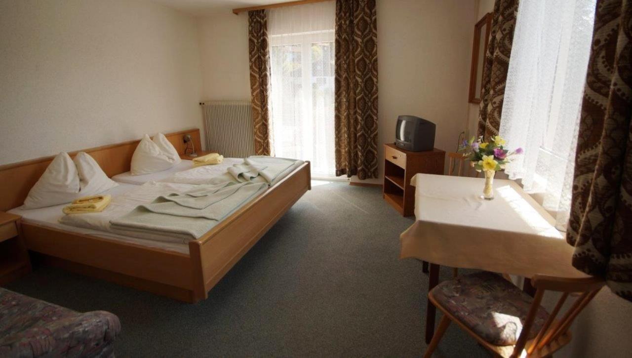 Seegasthof Zur Landeroith ワイレック エクステリア 写真